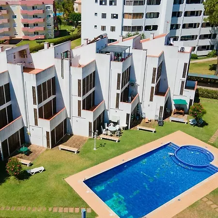 Cozy Getaway W/ Pool In By Lovelystay Vilamoura