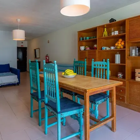 Apartment Cozy Getaway W/ Pool In By Lovelystay *